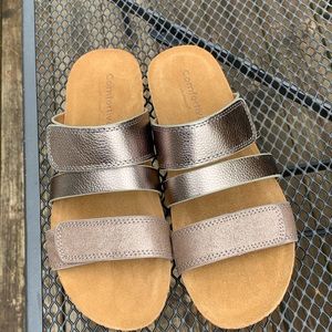 Comfortiva slide sandals